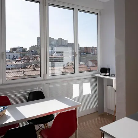 Comodo Y Moderno Piso En El Centro De Santander