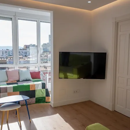 Comodo Y Moderno Piso En El Centro De Apartment Santander