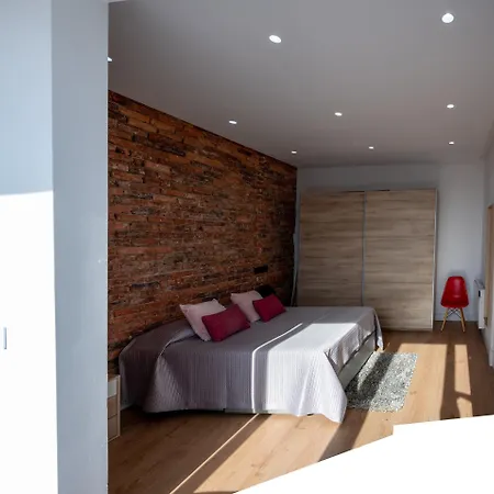 Comodo Y Moderno Piso En El Centro De *