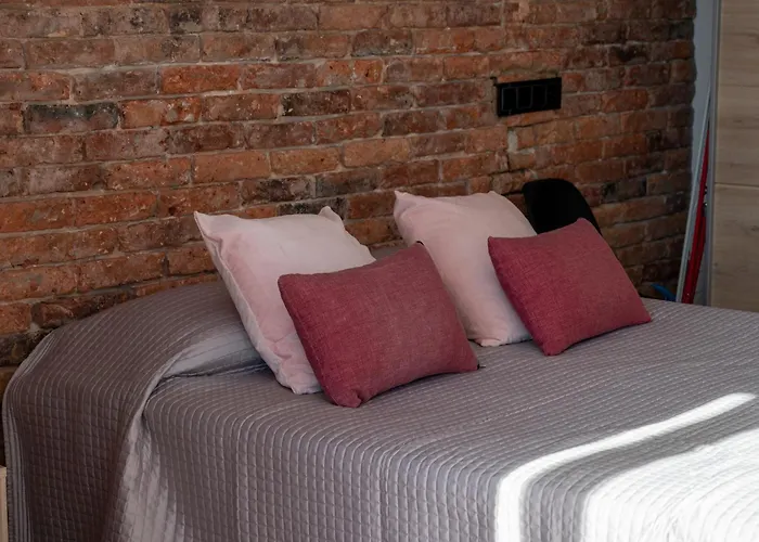 Comodo Y Moderno Piso En El Centro De Daire *