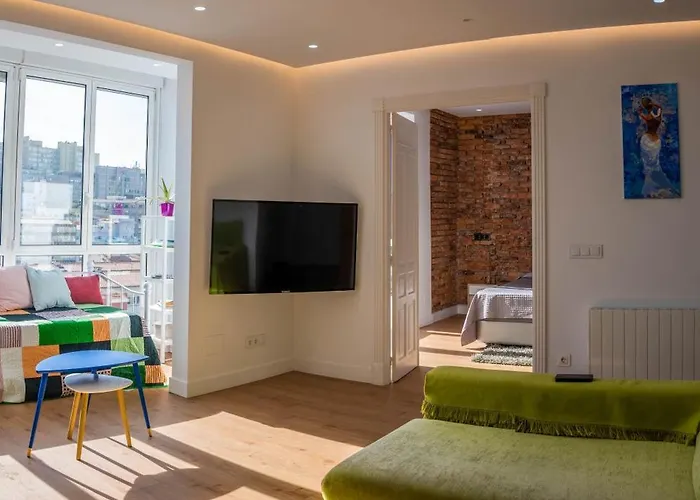 Comodo Y Moderno Piso En El Centro De Daire *